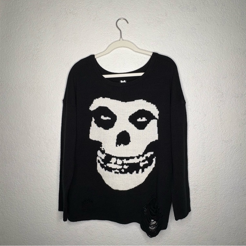 Misfits distressed Sweater